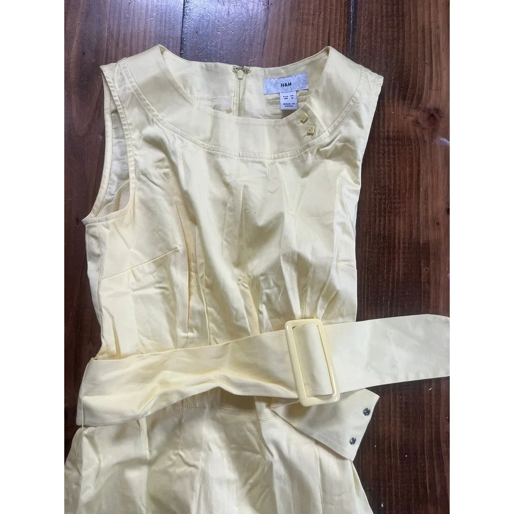 HM Womens Pale Yellow Sleeveless Belted Pleated Fit Flare Midi Dress Size 6